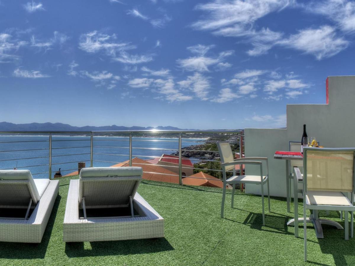 Sea Star Lodge Gansbaai Dış mekan fotoğraf