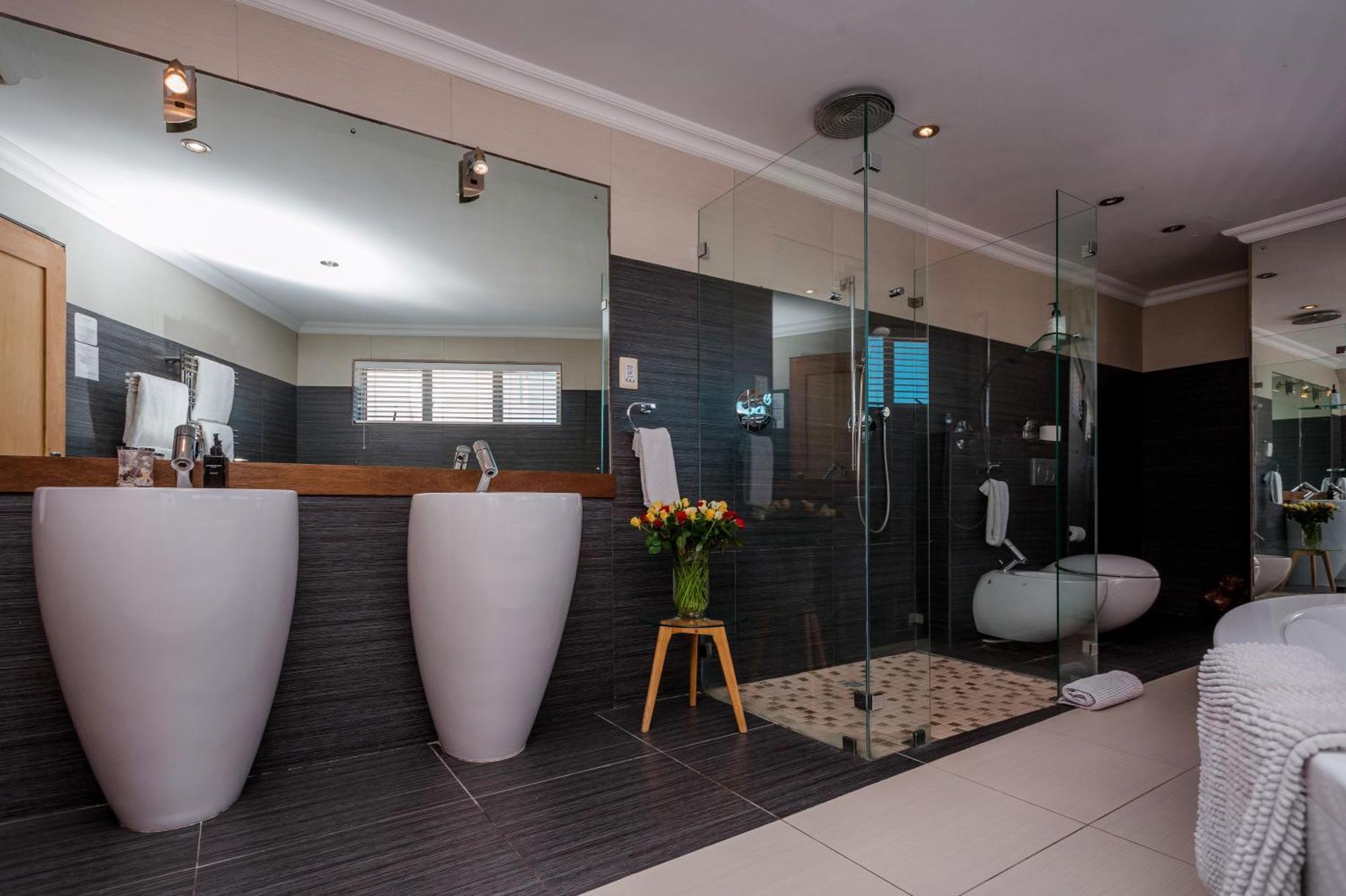 Sea Star Lodge Gansbaai Dış mekan fotoğraf